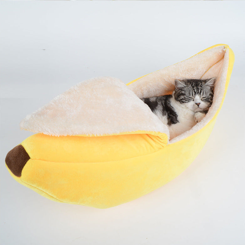 Yellow banana-shaped pet nest with cat, removable and washable.