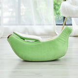 Green banana-shaped pet nest, removable and washable, suitable for cats and dogs.